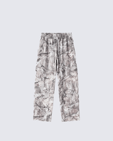Fleece-Lined Camouflage Print Straight-Leg Pants